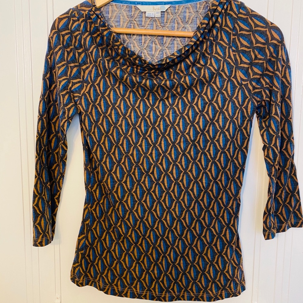 Boden cowl neck 3/4 sleeve tee